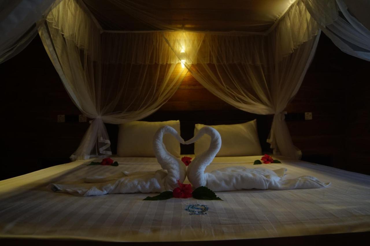 Turtle Bay Beach Resort มิริสซา ภายนอก รูปภาพ